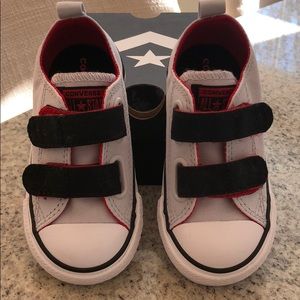 Toddler Converse Sneakers!!